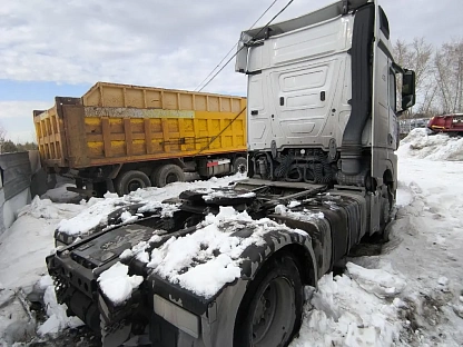 Тягач седельный КАМАЗ 54901-92 (M1945) 000007429 - (АЛ)