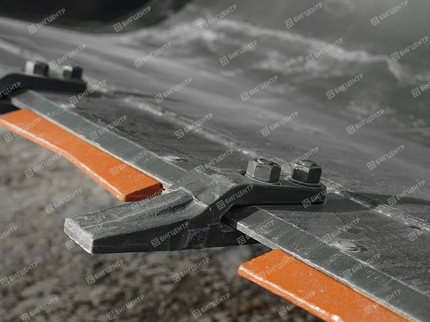 Фронтальный погрузчик RMX (RUNMAX) 950E