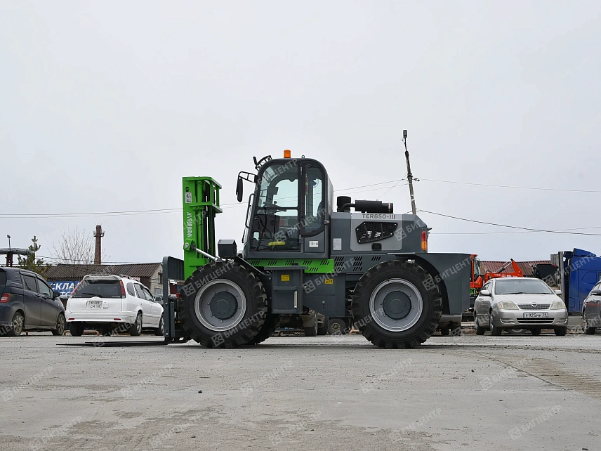 Вилочный погрузчик повышенной проходимости FORMANN TER650-III