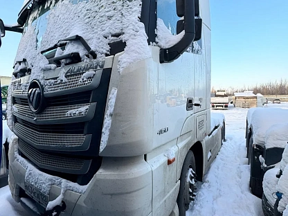 Тягач седельный Foton AUMAN BJ4189SLFKA 5761 - (АЛ)