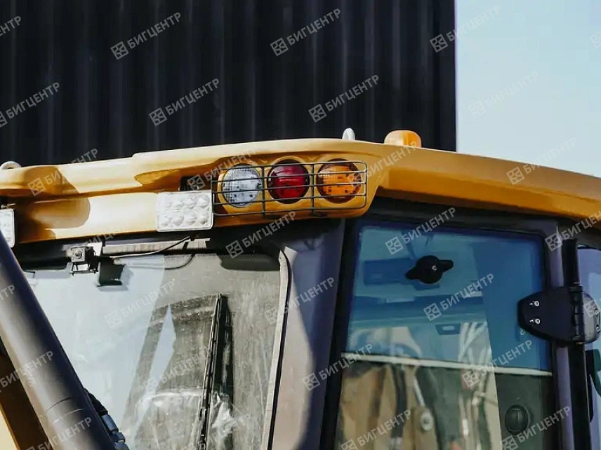 Экскаватор-погрузчик SHANMON 388H