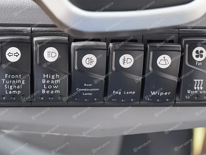 Фронтальный погрузчик с вилами FORWARD TE635FR-II 
