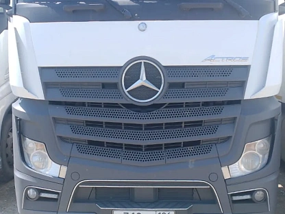 Тягач седельный Mercedes-Benz Actros 2142 LS 000008528 - (АЛ)