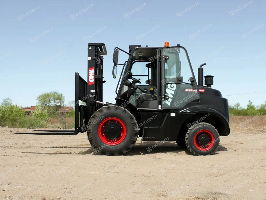 Вилочный погрузчик TMG CPCD50 (4WD)