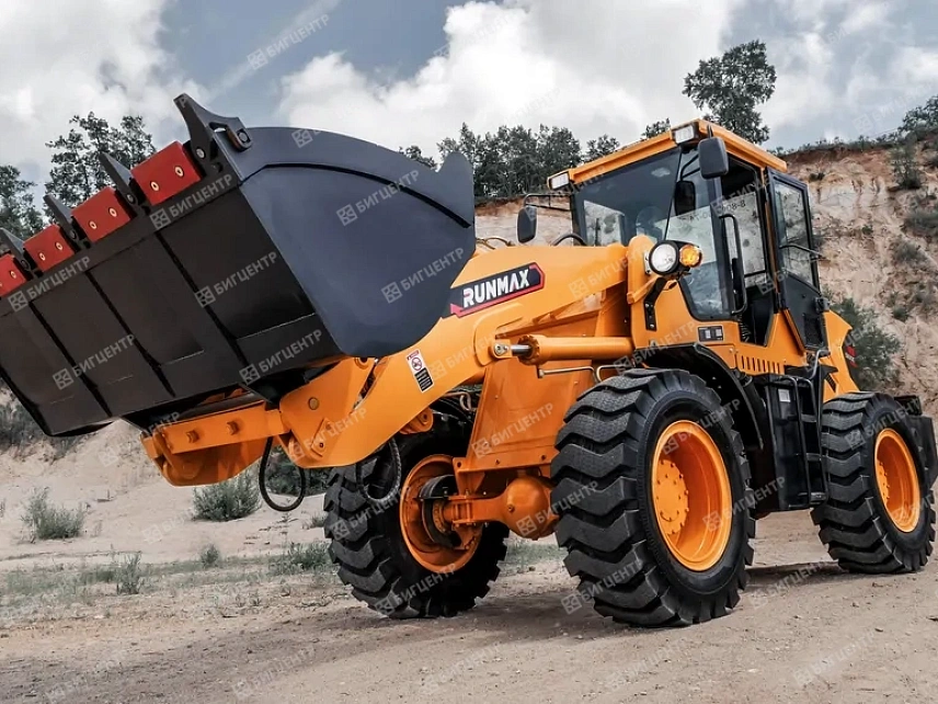 Фронтальный погрузчик RMX 960E