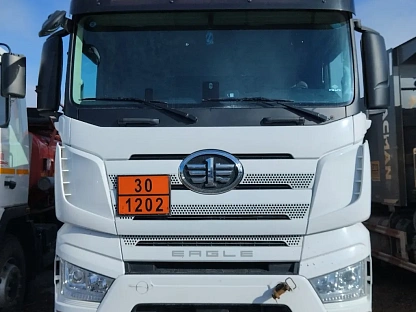 Тягач седельный FAW CA4180P77K25E5 000007605 - (АЛ)