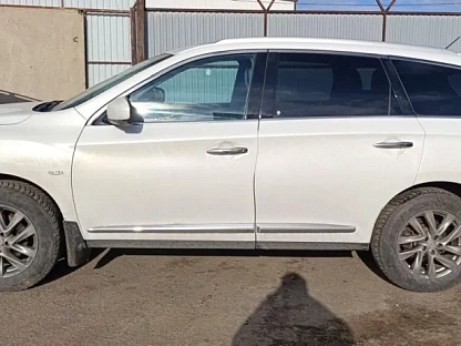 Легковой авто INFINITI JX 6081 - (АЛ)