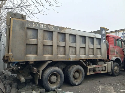 Самосвал HOWO ZZ3257V384GE1 000008051 - (АЛ)