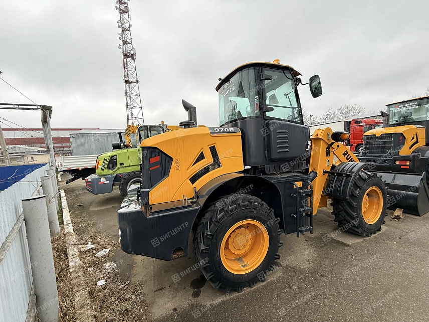Фронтальный погрузчик RMX 970E (835CAJ12056 от 01.23)
