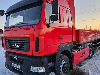 Тягач седельный МАЗ 544028-570-031 000007439 - (АЛ)