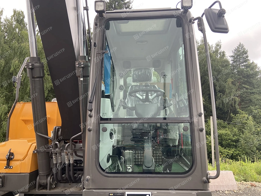 Колесный экскаватор RMX (RUNMAX) ER160W (БЦ) (JH5915005L01A7003 от 09.24)