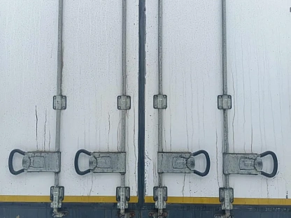 Шторный грузовик КАМАЗ 43082-H5 000007809 - (АЛ)