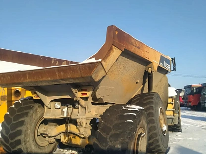 Самосвал карьерный John Deere 410E 000007350 - (АЛ)