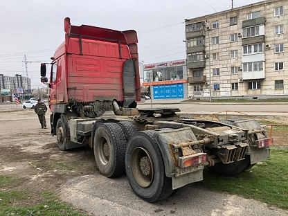 Тягач седельный МАЗ 643028-520-012 000008092 - (АЛ)