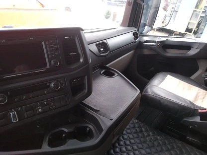 Тягач седельный SCANIA R 450 A4x2NA 000007814 - (АЛ)