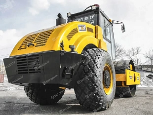 Одновальцовый вибрационный каток RMX (RUNMAX) SR214EH****7839