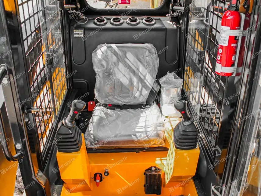 Колесный мини-погрузчик RMX ST409E