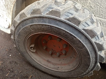 Погрузчик BULL SL700 000007593 - (АЛ)