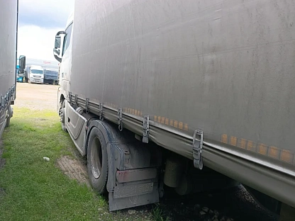 Тягач седельный Foton AUMAN EST A 1846 AMT (4189SLFKA) 000008146 - (АЛ)