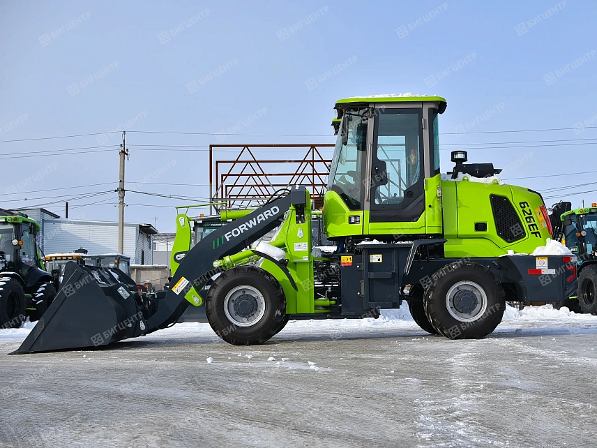 Фронтальный погрузчик FORWARD 626EF