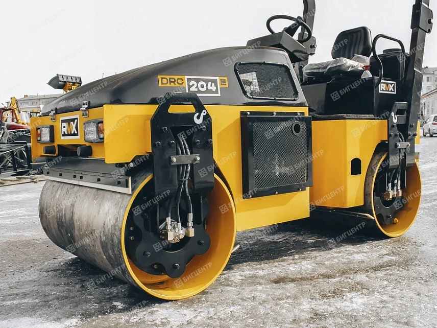 Двухвальцовый вибрационный каток RMX DRC204E