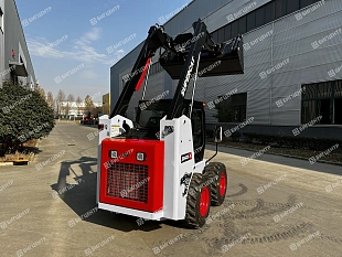 Колесный мини-погрузчик SUPERCAT SR425K 