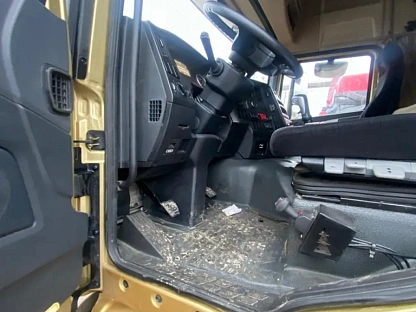 Тягач седельный Shacman SX42584W324C 1302 - (АЛ)