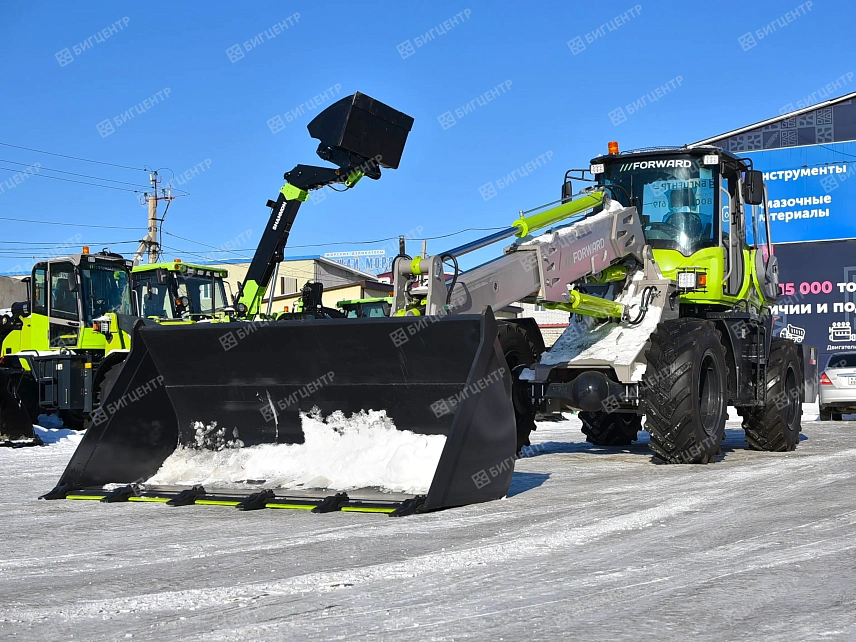 Фронтальный погрузчик с телескопической стрелой FORWARD TL3007