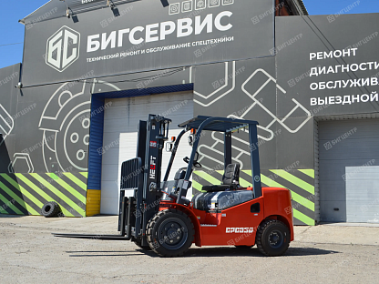 Вилочный погрузчик HELIFT CPCD30
