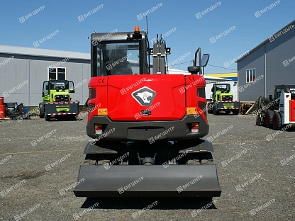 Колесный экскаватор SUPERCAT XR65W