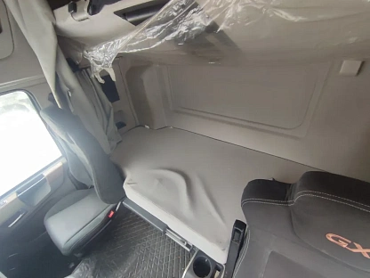 Тягач седельный DongFeng DFH4180 000007722 - (АЛ)