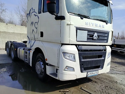 Тягач седельный Sitrak ZZ4256V363HE1B 000007772 - (АЛ)