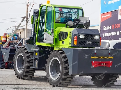Фронтальный погрузчик с вилами FORWARD TE650FR-III 