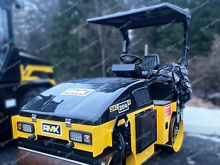 Двухвальцовый вибрационный каток RMX (RUNMAX) DRC204E****7455