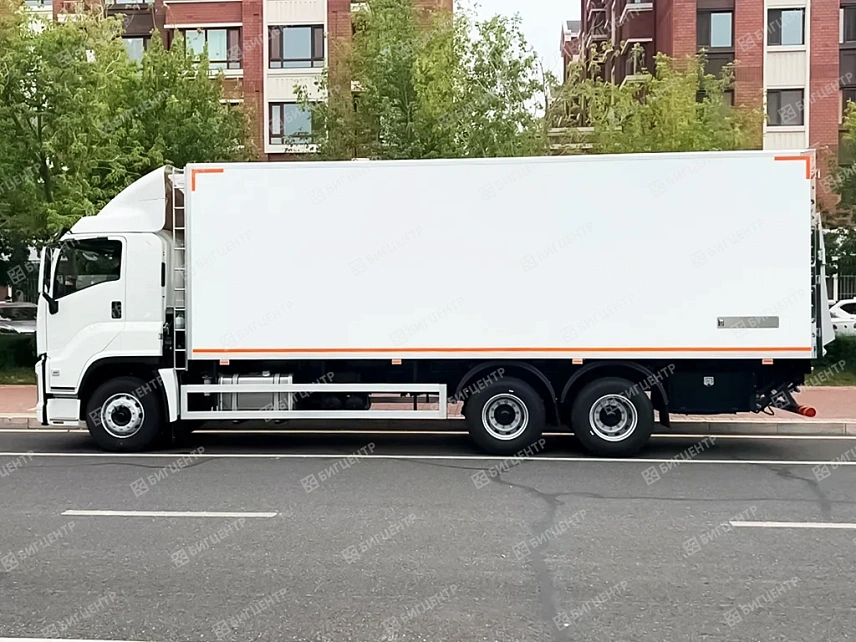 Рефрижератор Isuzu GIGA Гидроборт  