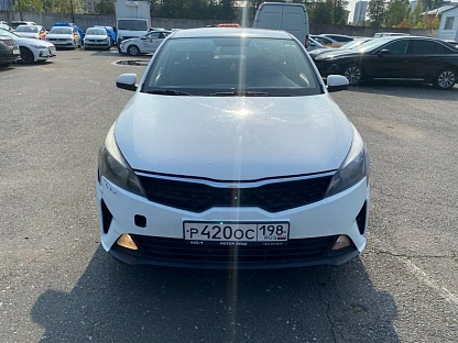 Легковой авто KIA Rio 5615 - (АЛ)