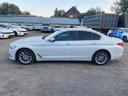 Легковой авто BMW 5 серия 4487 - (АЛ)