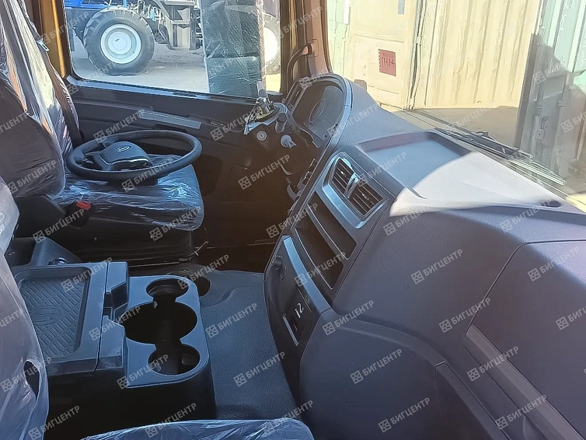 Кабина тягач низкая SHAANXI SHACMAN X3000 ДВС ISM11E5-440