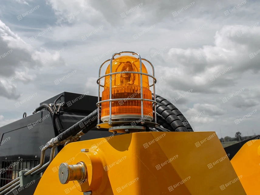 Колесный мини-погрузчик RMX ST412E