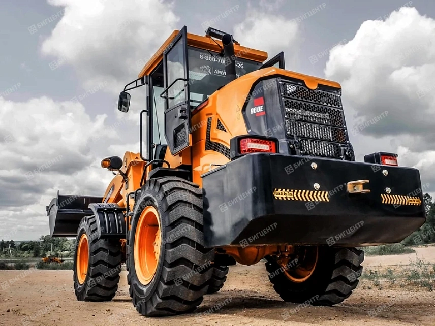 Фронтальный погрузчик RMX 960E