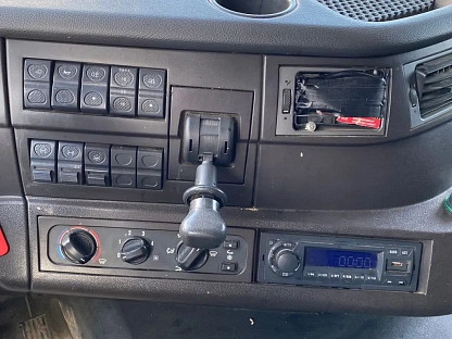 Самосвал HONGYAN CQ3406HV39 2206 - (АЛ)