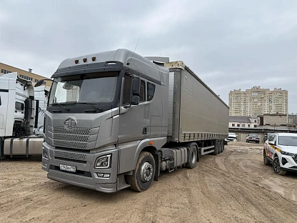 Тягач седельный FAW CA4180P25K15E5A80 000008027 - (АЛ)