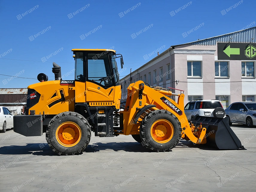 Фронтальный погрузчик RMX 954E