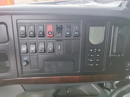 Самосвал HOWO ZZ3327S3847E 1586 - (АЛ)