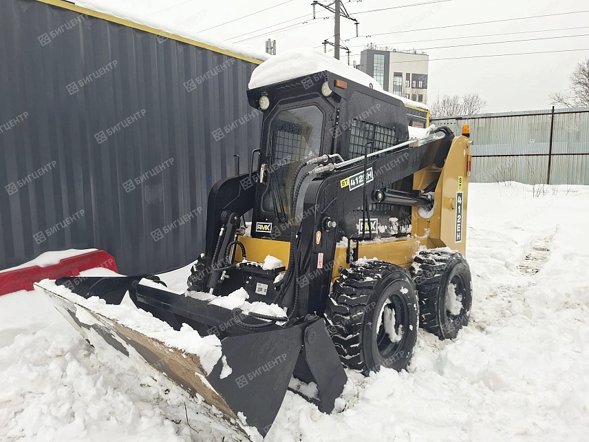 Колесный мини-погрузчик RMX (RUNMAX) ST412EH (БЦ) (ST231271 от 03.24)