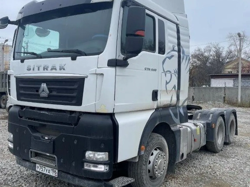 Тягач седельный Sitrak С7Н ZZ4256V364HE 668 - (АЛ)