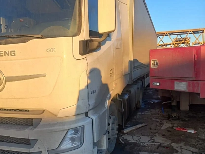 Тягач седельный DongFeng GX DFH4180 000008210 - (АЛ)