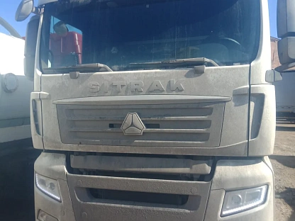 Тягач седельный Sitrak ZZ4186V391HE 000008030 - (АЛ)