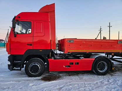 Тягач седельный МАЗ 544028-570-031 000007439 - (АЛ)