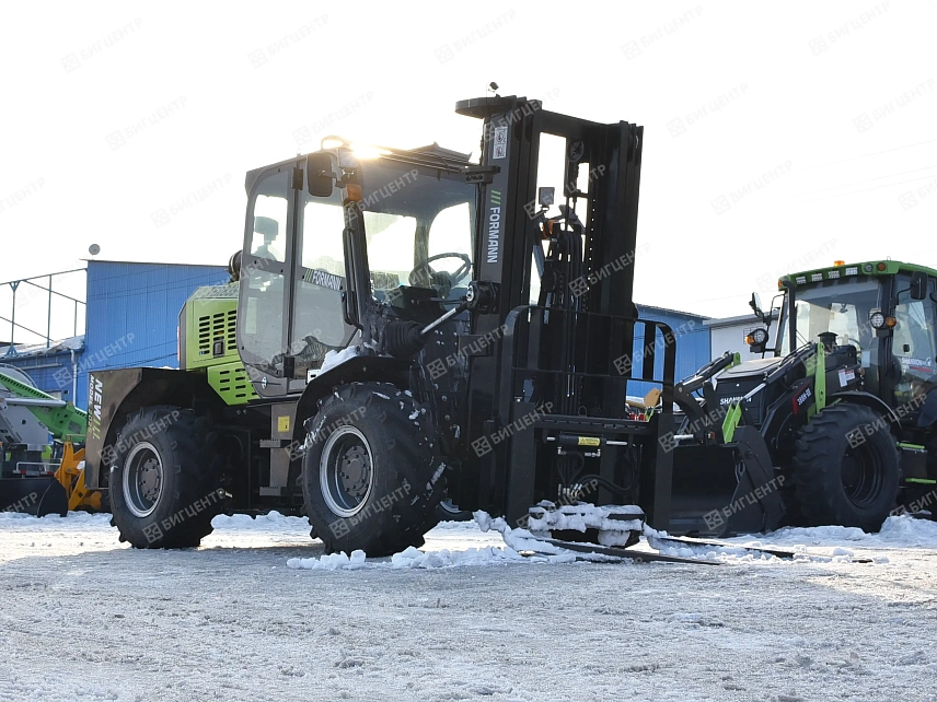 Вилочный погрузчик повышенной проходимости FORMANN TER835-III